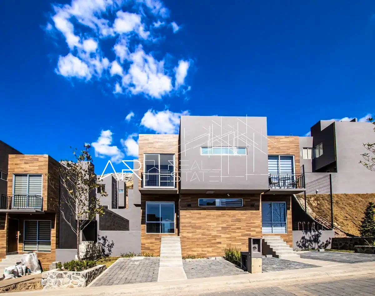 ¡Estrena Casa en Renta en Arborada! Petfriendly, Rooftop y Doble Seguridad | $28,000 (Mantenimiento Incluido) – AR Real Estate