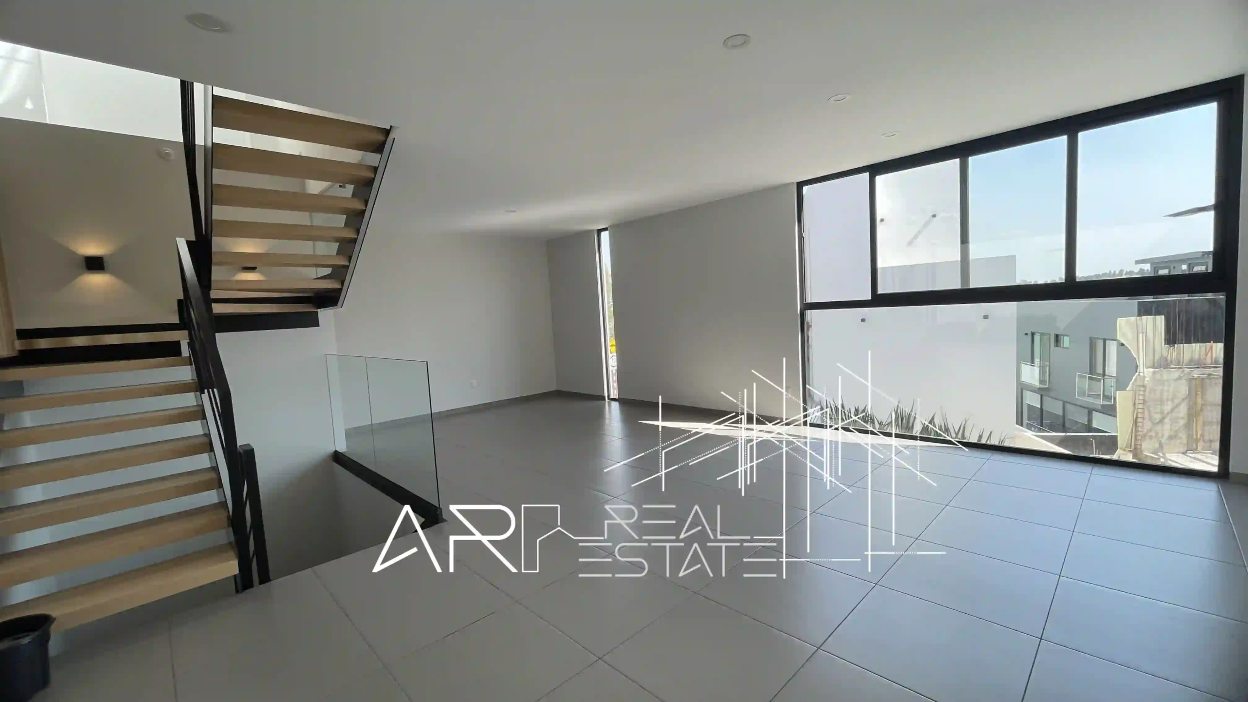 4 Residencia en Venta en Lago Esmeralda – AR Real Estate